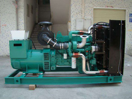 南宝镇1100kw康明斯柴油发电机组图片 南宝镇1100kw康明斯柴油发电机组图片